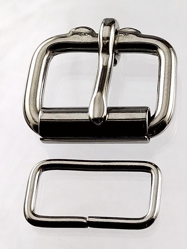 1 inch solid stainless steel maker pack consisting of 2 each of a heel bar roller buckle and a belt keeper.